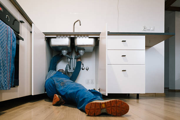 Professional Pipe Repair technician working in Rome, IL